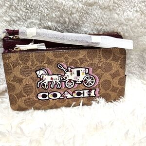 Coach Double Zip Wallet In Signature Canvas Horse And Carriage Print CX590
